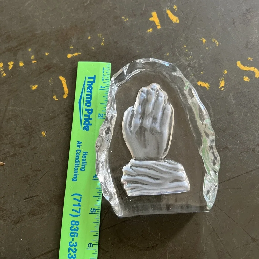 Vintage Etched Crystal Praying Hands 5